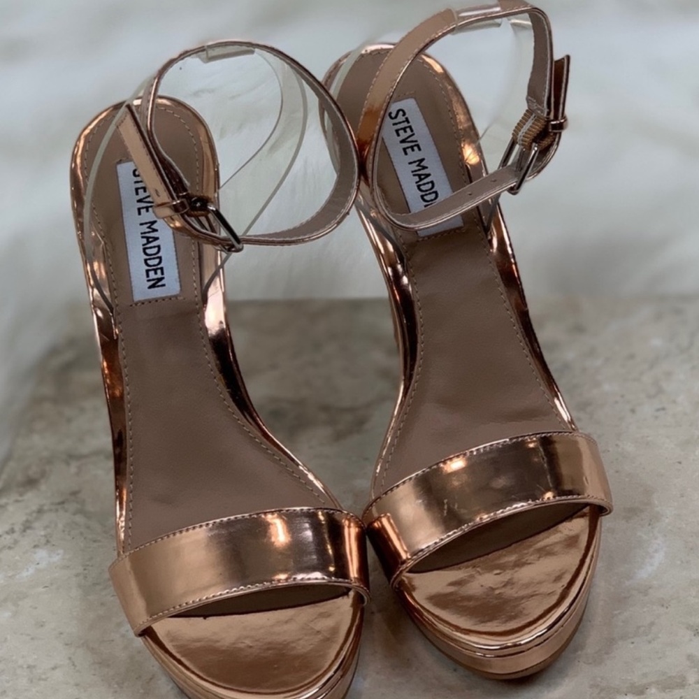 Steve Madden Casita Rose Gold Ankle Strap Sandal - Picture 10 of 10